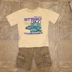 Dinosaur Shirt + free shorts